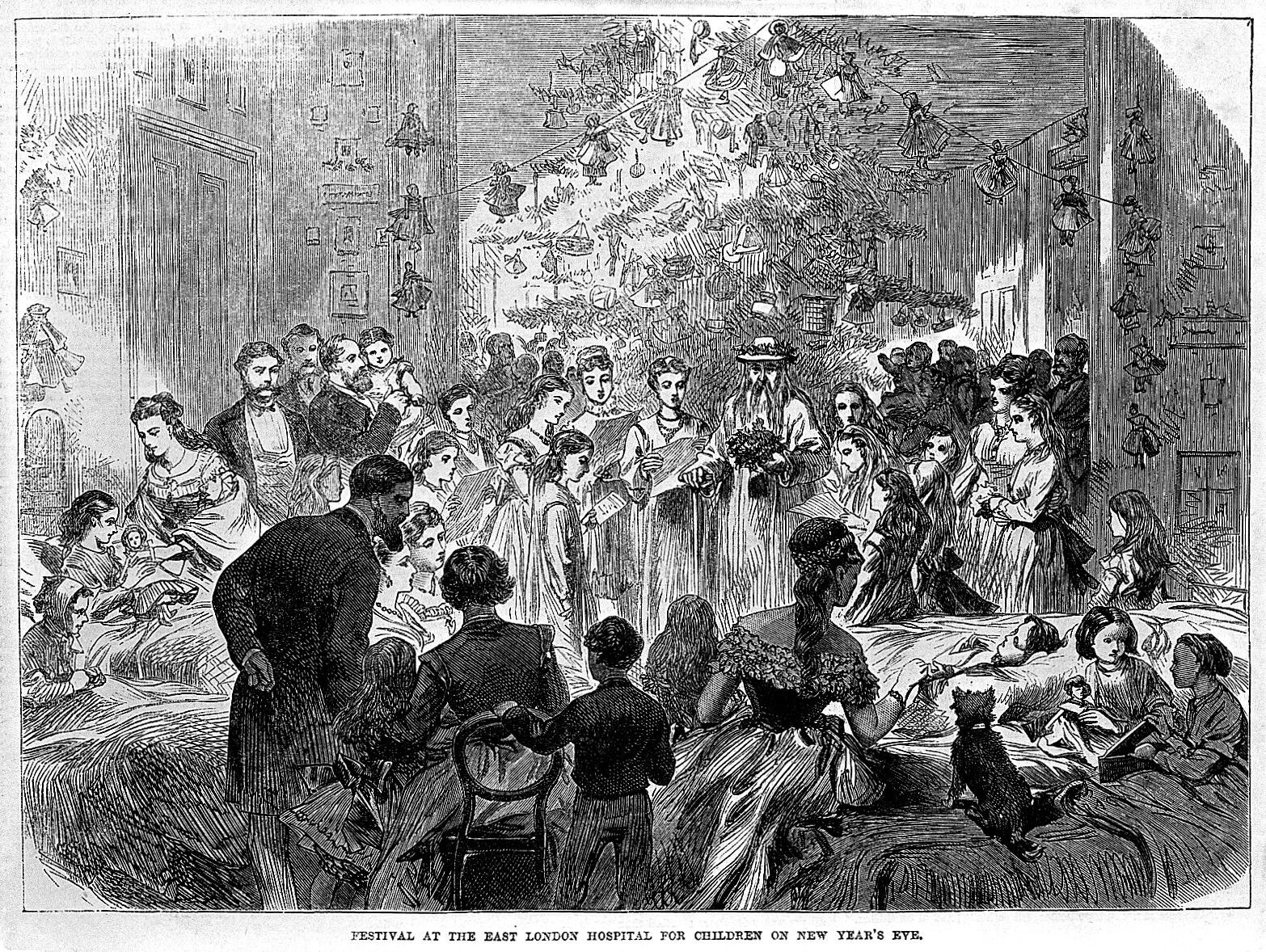 Schwarze und weiße Zeichnung einer Menschenmenge in einem Raum, einige stehen, andere sitzen auf Stühlen, mit Text unten lesbar "Fest am Ostlondoner Kinderkrankenhaus an Silvester".
